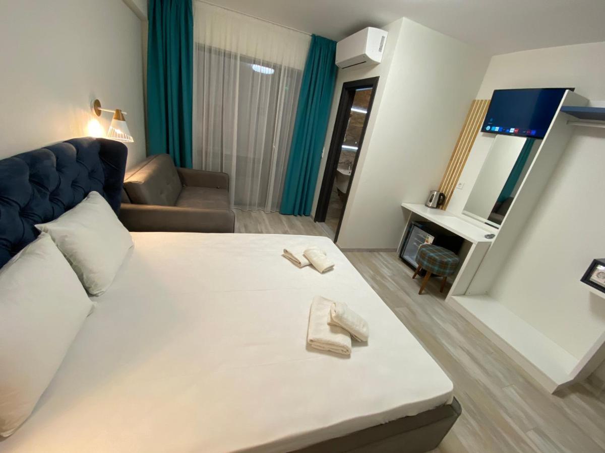 Sunny Beach Apartments Потос Екстериор снимка