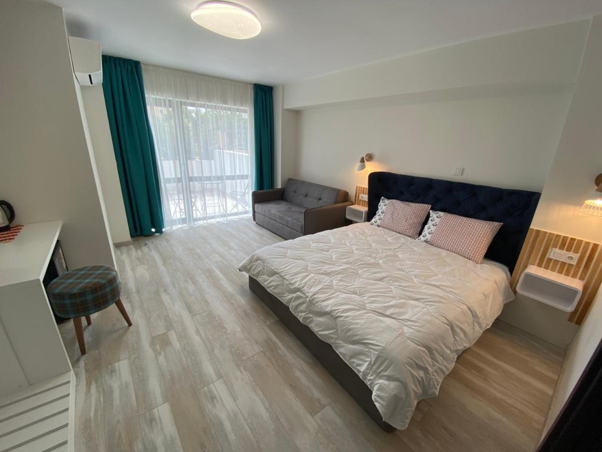 Sunny Beach Apartments Потос Екстериор снимка