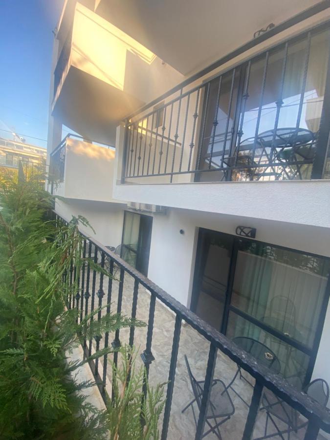 Sunny Beach Apartments Потос Екстериор снимка
