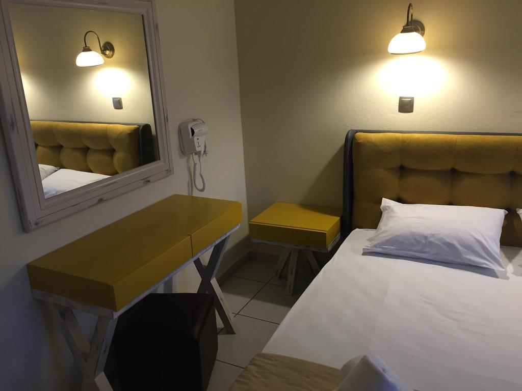 Sunny Beach Apartments Потос Екстериор снимка