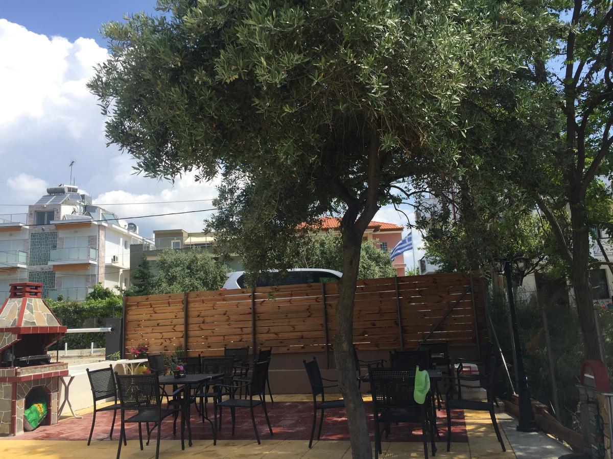 Sunny Beach Apartments Потос Екстериор снимка